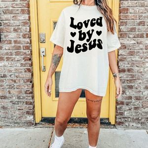 Jesus is King Tshirt